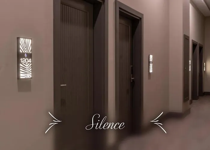 Ξενοδοχείο Square (adults Only)