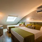 Ξενοδοχείο Square (adults Only) 4*